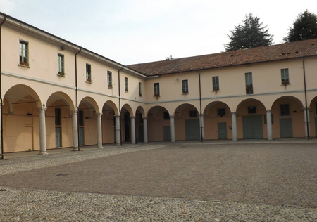 Palazzo Broletto